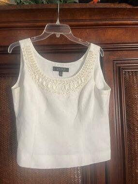 Kasper Ivory Beaded Scoop Neck Sleeveless Camisole